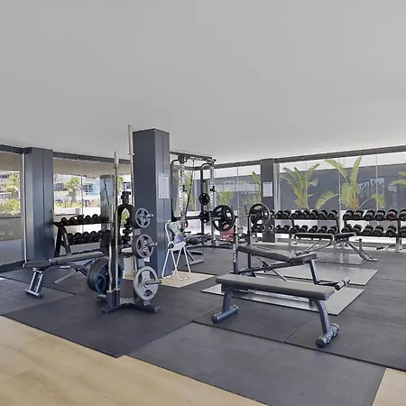Vivi Homes - Aura Pool, Sauna, Spa, Gym & Sea View Apartamento