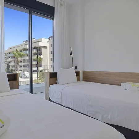 Apartamento Vivi Homes - Aura Pool, Sauna, Spa, Gym & Sea View *